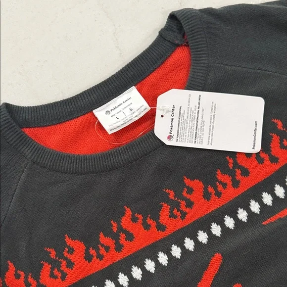 Pokémon Men’s Christmas Sweater - Picture 2 of 5